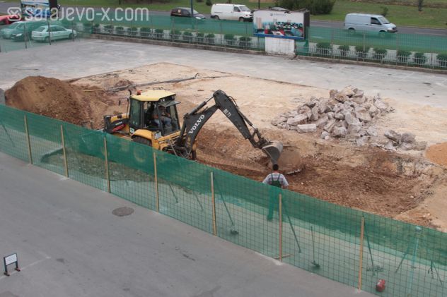 Radovi na izgradnji prvog drive thru restorana McDonalad's u BiH (Foto: Feđa Krvavac/Sarajevo-x.com)