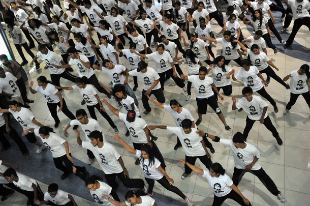 Performans u čast Jacksonu u Hyderabadu u Indiji (Foto: AFP)