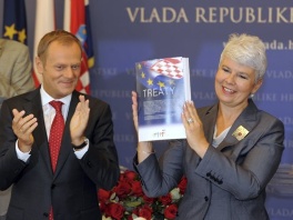 Donald Tusk i Jadranka Kosor (Foto: Reuters)