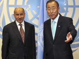 Mustafa Abdul Jalil i Ban Ki-moon (Foto: Reuters)