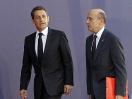 Nicolas Sarkozy i Alain Juppe (Foto: AP)