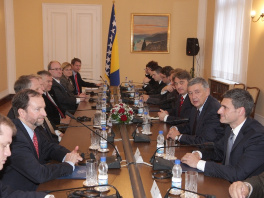 Komšić pozvao američke investitore da ulažu u BiH