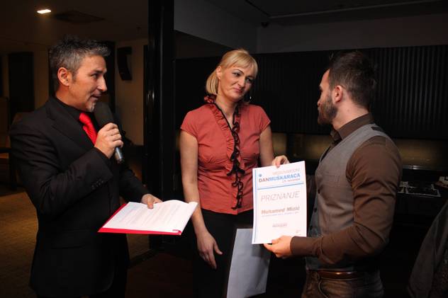 Muhamed Mizić dobio priznanje (Foto: Vanja Čerimagić)