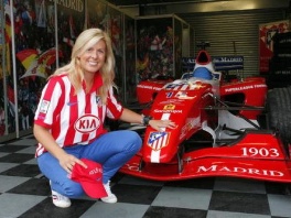 Zamjena za Raikkonena bit će Maria de Villota, jedina žena u F1