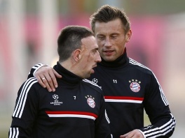 Franck Ribery i Ivica Olić (Foto: Reuters)