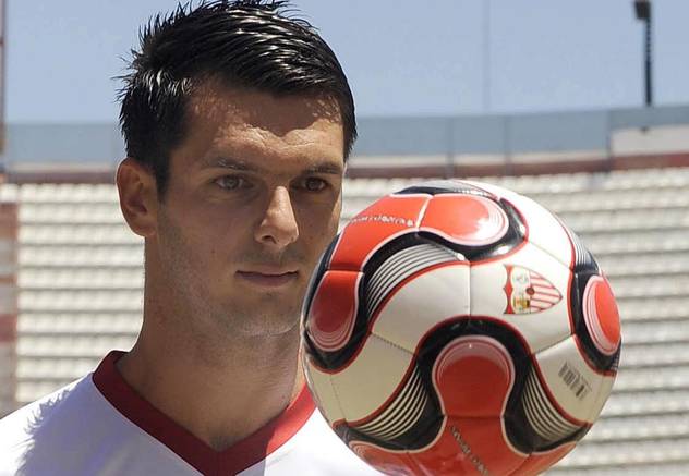Emir Spahić pruža odlične partije u dresu španske Seville