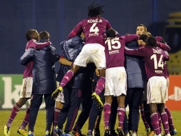 Igrači Lyona slave pobjedu (Foto: AFP)