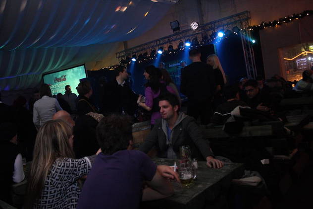 Sarajevsko pivo Holiday Pub (Foto: Vanja Ćerimagić)