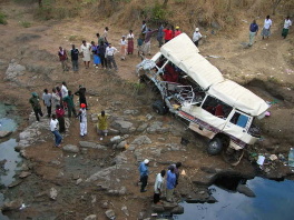 Južna Afrika: 19 mrtvih u sudaru automobila i minibusa