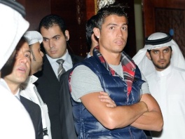 Ronaldo u Dubaiju (Foto: AFP)