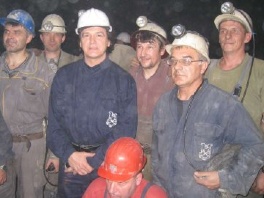 Čola u obilasku rudnika (Foto: Blic)