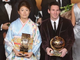 Homare Sawa i Lionel Messi (Foto: AFP)