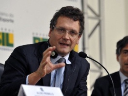 Jerome Valcke na press konferenciji u Brazilu (Foto: AFP)