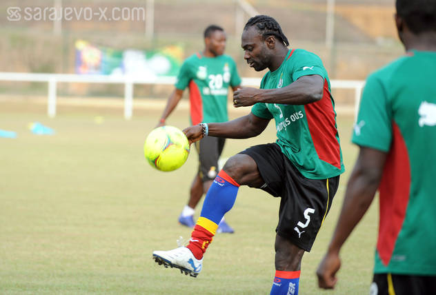 John Mensah (Foto: AFP)
