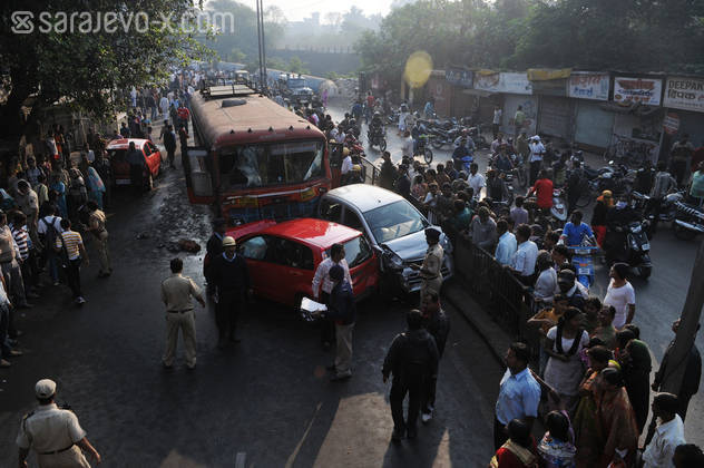 Haos u gradu Pune (Foto: AFP)