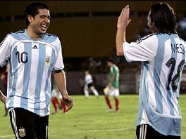 Juan Roman Riquelme i Lionel Messi