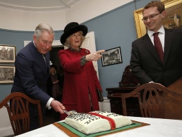 Princ Charles i Camilla Parker Bowles (Foto: AFP)