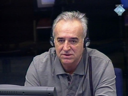 Momir Nikolić