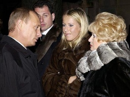 Vladimir Putin sa Ksenijom i njenom majkom