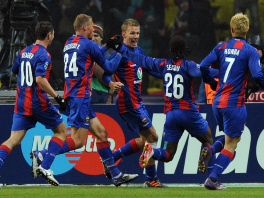 Slavlje igrača CSKA nakon postignutog gola (Foto: AFP)
