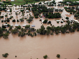 Velike poplave u Australiji, hiljade ljudi napušta domove