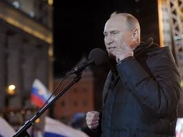 Putin proglasio pobjedu na izborima i zaplakao