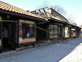 Ulica Sarači dan nakon požara (Foto: Nedim Grabovica/Sarajevo-x.com)