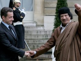 Nicolas Sarkozy i Muamer Gadafi
