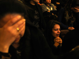Vjernici u žalosti (Foto: AFP)