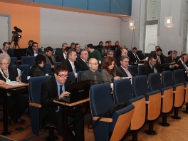 Skupština KS o radnopravnom statusu zastupnika i članova Vlade