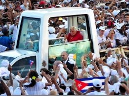 Papa u postjeti Kubi (Foto: AFP)