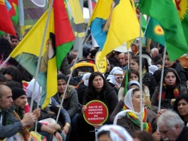 Protest Kurda (Foto: AFP)