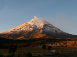 Meksiko: Vulkan Popocatepetl i dalje izbacuje dim i pepeo