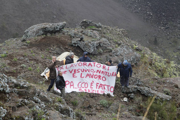Protest zbog gubitka posla (Foto: AFP)