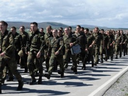 Pripadnici ORF-a stižu na Kosovo (Foto: AFP)