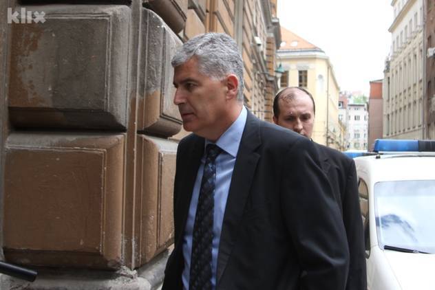 Dragan Čović dolazi na izricanje presude (Foto: Feđa Krvavac/Klix.ba)