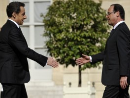 Nicolas Sarkozy i Francois Hollande (Foto: AFP)