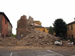 U zemljotresima srušeni i oštećeni historijski objekti (Foto: AFP)