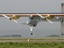 Avion na solarni pogon krenuo na posljednji probni let
