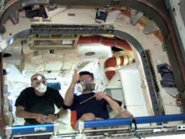 Astronauti u svemirskoj kapsuli (Foto: AFP)