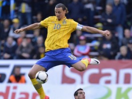 Zlatan Ibrahimović na meču Švedska - Srbija (Foto: AFP)