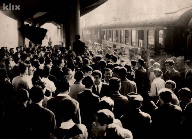 Doček na Željezničkoj stanici nakon utakmice u Zagrebu