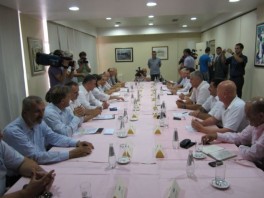 U Neumu počeo sastanak čelnika HDZ-a BiH i HDZ-a Hrvatske