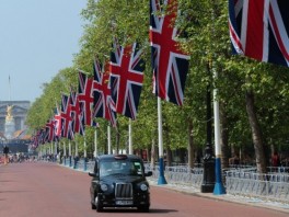 Londonski taksisti (Foto: AFP)