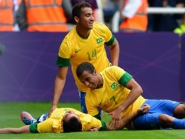 Igrači Brazila proslavljaju pogodak (Foto: AFP)