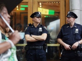 Pripadnici NYPD-a na ulici (Foto: AFP)