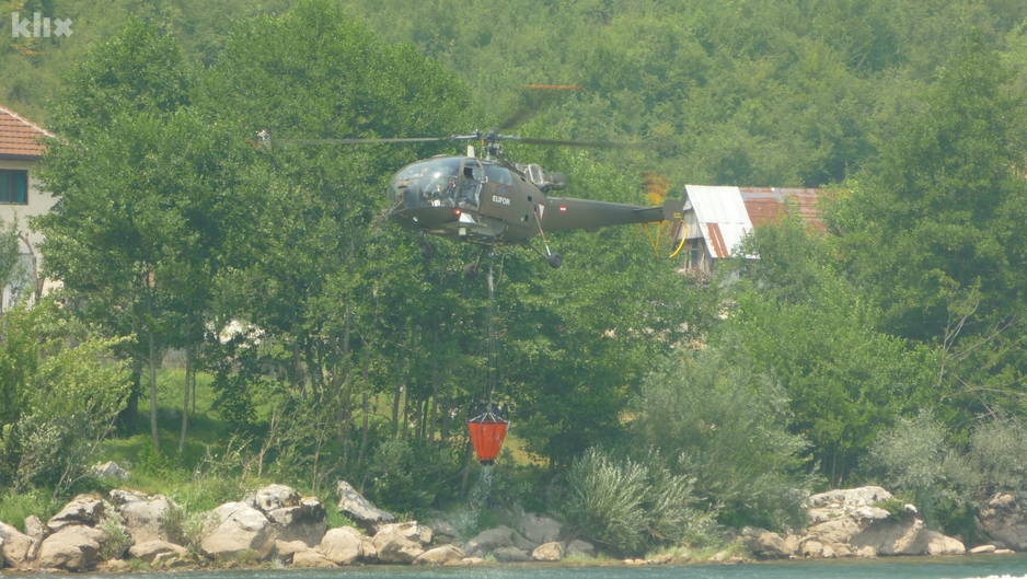 Helikopteri EUFOR-a do sada su pomagali u gašenju požara