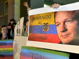Podrška Ekvadorijanaca Assangeu (Foto: AFP)
