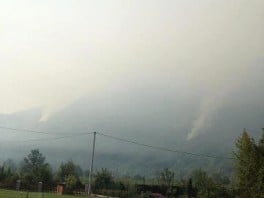 Požar kod Boračkog jezera bjesni i danas (Foto: Haris Begić)