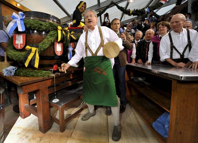 Gradonačelnik je otvorio festival (Foto: AFP)